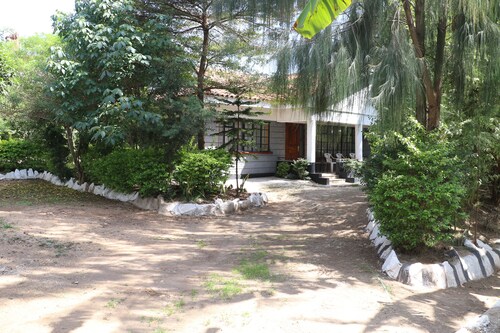 Cozy 3-bedroom bungalow in Kahawa Sukari, 5 Minutes from Thika Road Superhighway