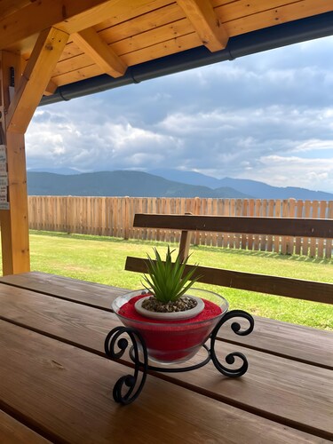 Apartment 'Fuchsbau' with Mountain View, Private Terrace and Wi-Fi