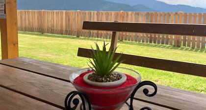 Apartment 'Fuchsbau' with Mountain View, Private Terrace and Wi-Fi