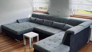 Fernseher, Stereoanlage