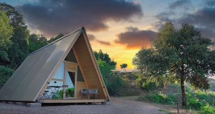 Glamping di Lusso All'elba: Relax tra Mare e Natura