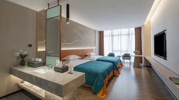 Soundproofing, free WiFi