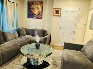 Smart TV, video games