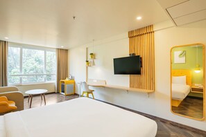Premium Double Room - Bloom Hotel - Dona Paula (Panaji)