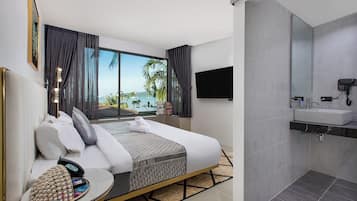 2 bedroom pool villa with seaview | Caja de seguridad en la habitación, cortinas blackout y wifi gratis