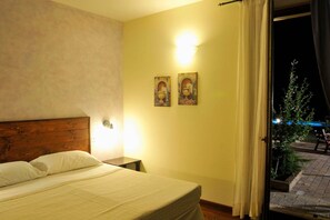 4 bedrooms, free WiFi - Marche family home w/ Pool (Cingoli)