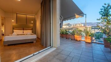 2 slaapkamers, een kluis op de kamer, een bureau