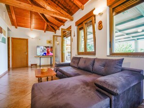 TV - Dundo House by Interhome (Rab/Kampor)