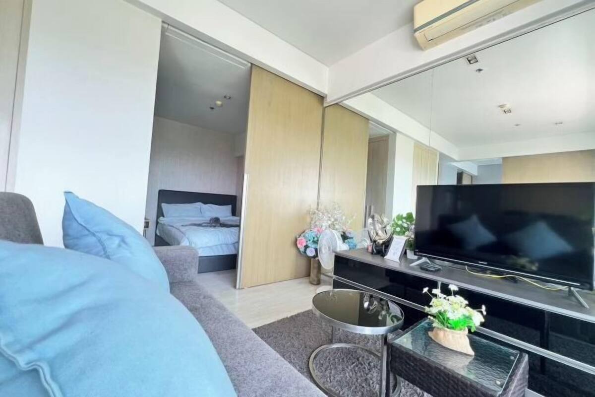 1 bedroom, in-room safe, desk, laptop workspace