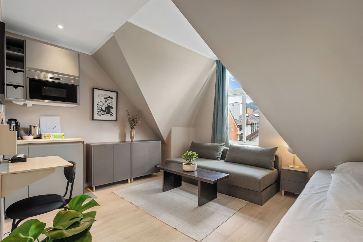 Private kitchenette