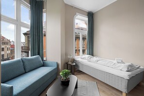 四人房, 城市景观 | 办公桌、笔记本电脑工作区、隔音、熨斗/熨衣板