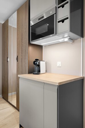 Chambre Quadruple | Coin cuisine privé