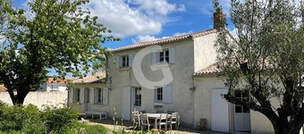 Charmante Maison de Village Avec Linge-plage 12km
