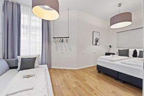3 chambres, fer et planche Ă repasser, Wi-Fi, draps fournis