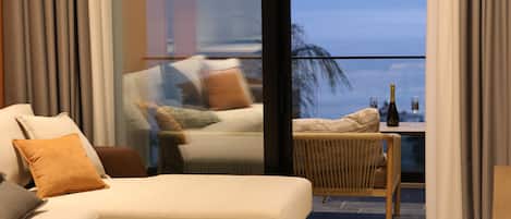 Two-Bedroom Apartment with Balcony and Sea View