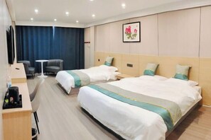 Room - Huiyuge Business Hotel, Luxian County (Jing County)