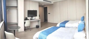 Huiyuge Business Hotel, Luxian County