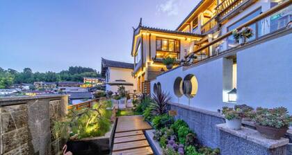 Test Property - Cozy 2-bedroom condo in enjoyable Bellevue