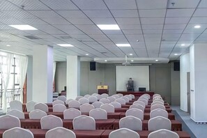 Khu phòng họp
