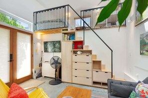 TV, offices