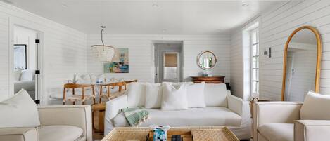 تلفزيون، كُتُب