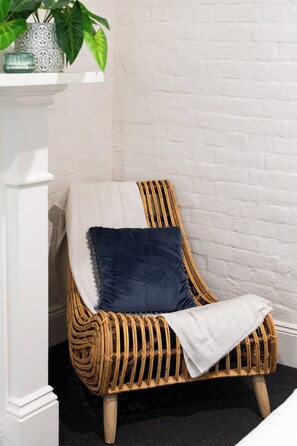 Interior - Inner-City Townhouse with Free Parking & WiFi (Launceston)