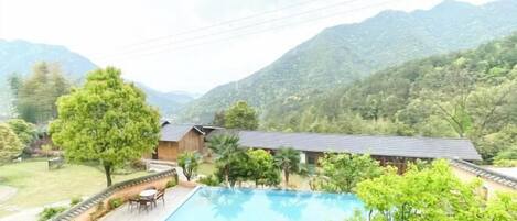 Alberca al aire libre