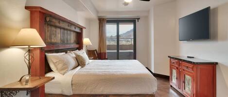 2 soverom, skrivebord, strykejern/-brett og wi-fi