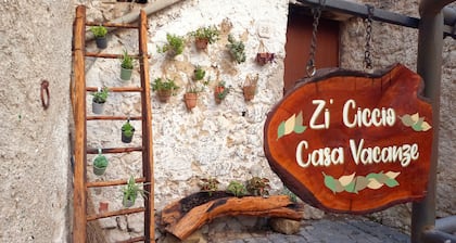 Cozy Apartment in Medieval Old Town