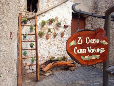 Cozy Apartment in Medieval Old Town