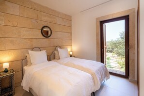 5 Schlafzimmer, Bügeleisen/Bügelbrett, WLAN, Bettwäsche
