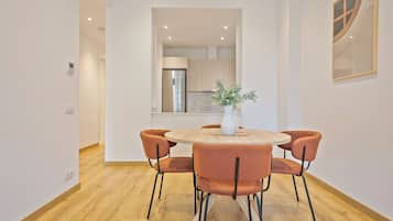 Superior Apartment | Dining room