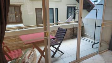Zimmer, 1 Schlafzimmer, Raucher, Balkon | Unterkunftsgelände