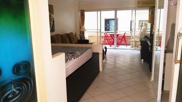 Zimmer, 1 Schlafzimmer, Raucher, Balkon | 1 Schlafzimmer