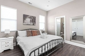 4 間睡房、熨斗/熨衫板、Wi-Fi