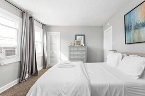 2 dormitorios, tabla de planchar con plancha, wifi y ropa de cama