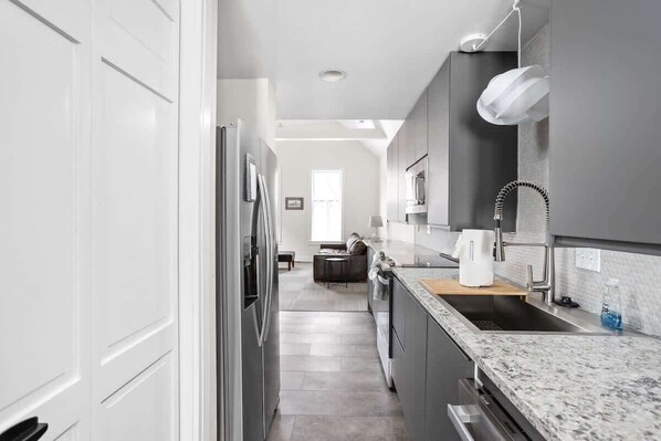 Fridge, microwave, oven, stovetop - Downtown Gem on Quiet Street, Great Location! (Indianapolis)