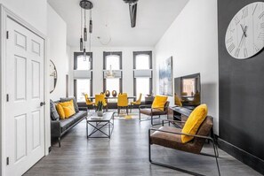 Fernseher, Arbeitsbereiche
