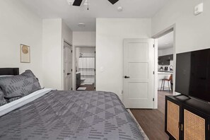 1 bedroom, iron/ironing board, WiFi, bed sheets - New Downtown Apartment | Next to Motor Speedway! (Indianapolis)