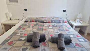 1 chambre, Wi-Fi, draps fournis