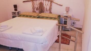 1 chambre, fer et planche Ă  repasser, Wi-Fi, draps fournis