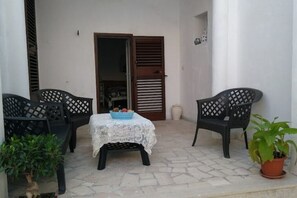 Terrace/patio - Hello b&b - u trull (Selva di Fasano)