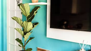 Family Apartment, Partial Ocean View | Iron/ironing board, free WiFi