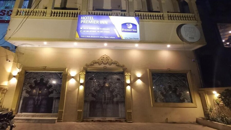 Premier Inn Hotel Johar Town