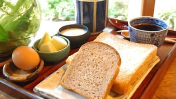 Desayuno continental incluido todos los días