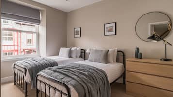 4 bedrooms, iron/ironing board, travel crib, free WiFi