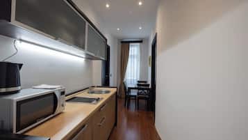 Luxury Apartment, City View | Private kitchen | Espresso maker, electric kettle