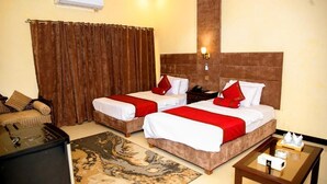 Standard Twin Room - Shelton Residency (Lahore)