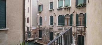 Suite 1241 by Wonderful Italy
