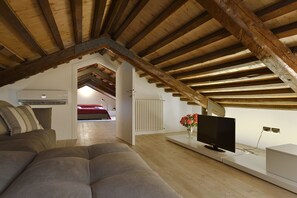 2 chambres, fer et planche Ă repasser, Wi-Fi gratuit, draps fournis